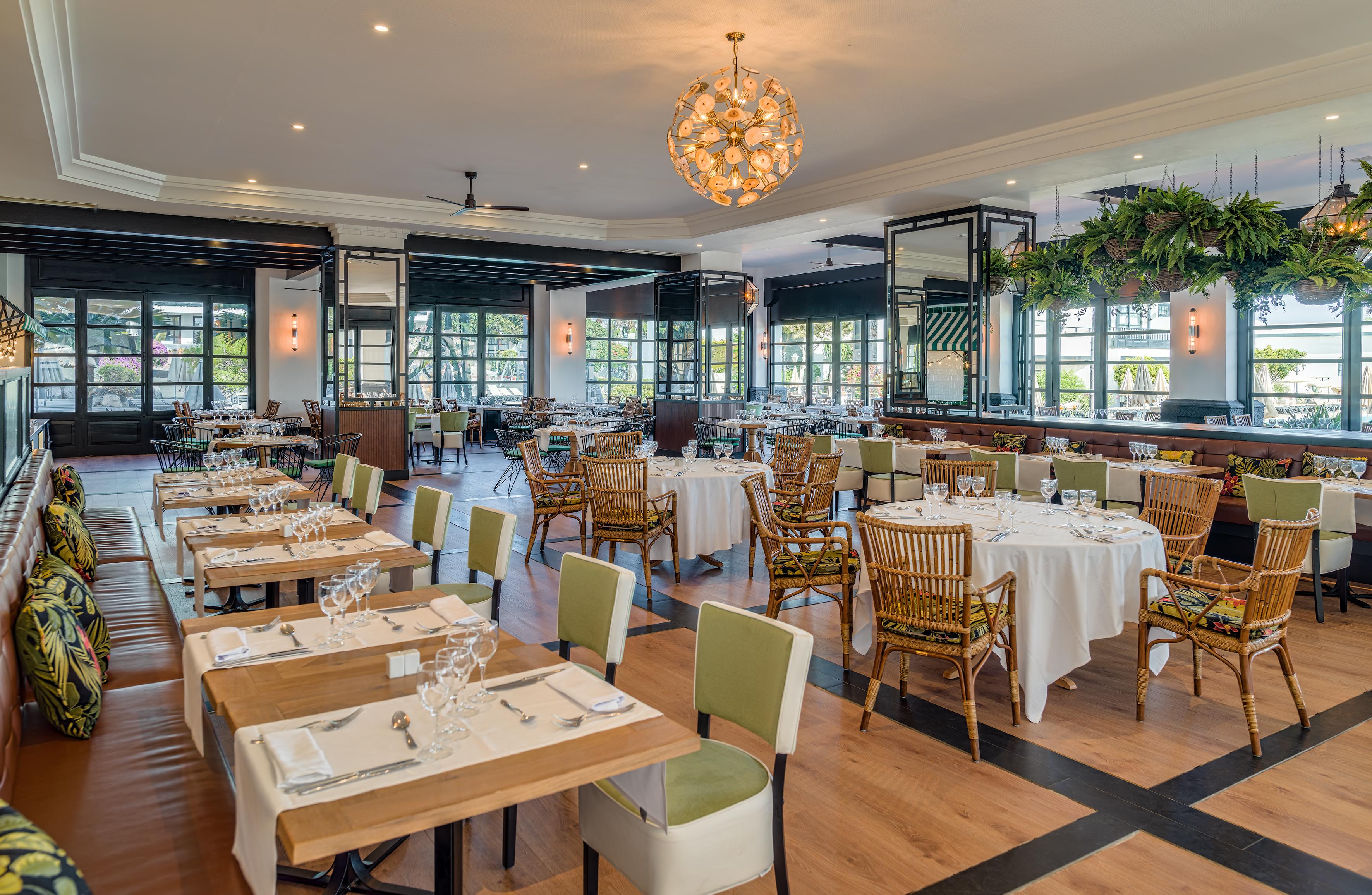 H10 Rubicon Horizons Collection (Adults Only) Hotel Playa Blanca  Exterior foto The interior of the restaurant