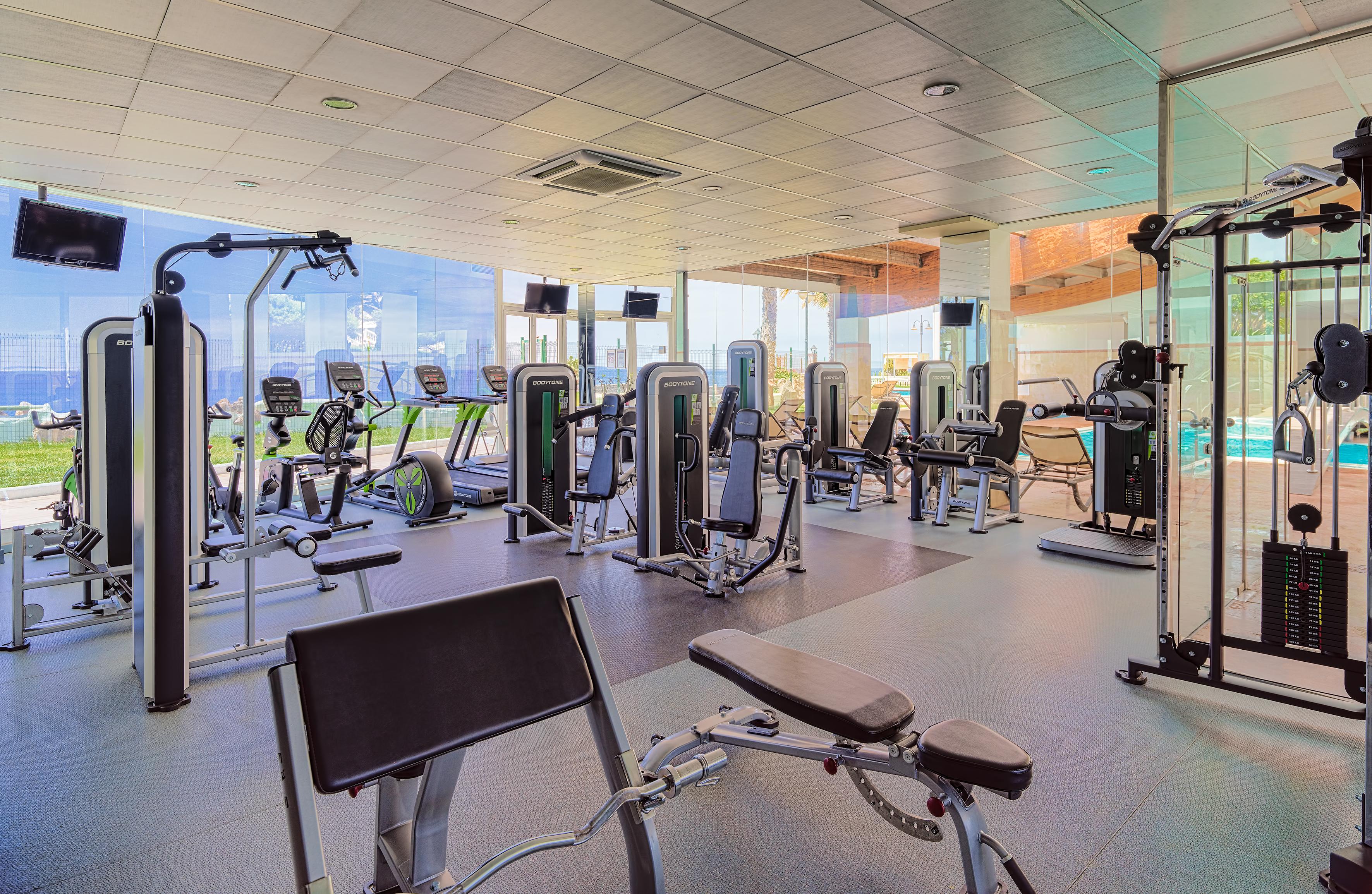 H10 Rubicon Horizons Collection (Adults Only) Hotel Playa Blanca  Exterior foto The gym at the hotel