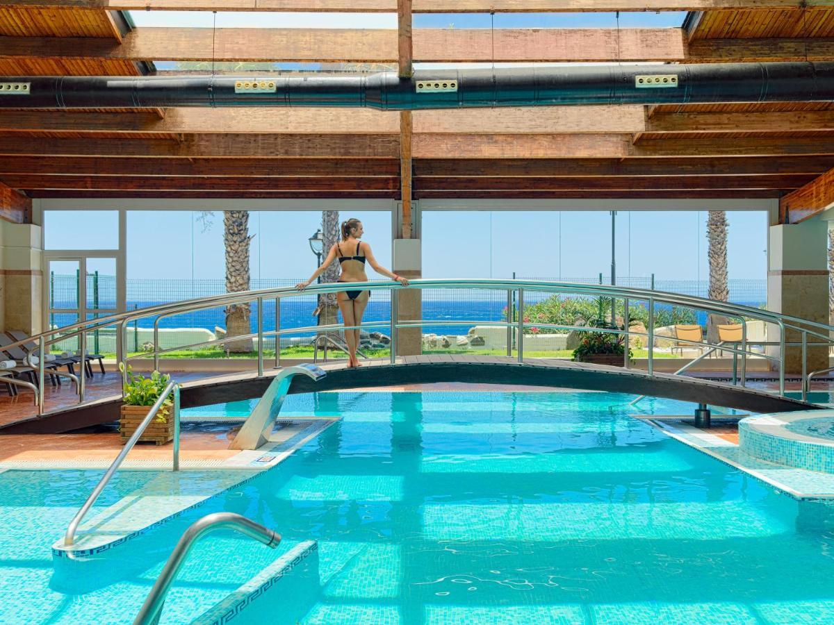 H10 Rubicon Horizons Collection (Adults Only) Hotel Playa Blanca  Exterior foto The pool at the hotel