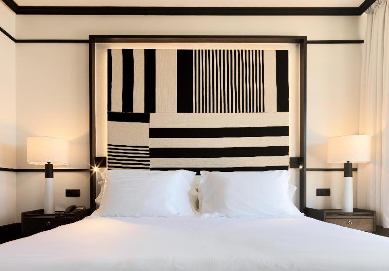 H10 Rubicon Horizons Collection (Adults Only) Hotel Playa Blanca  Cameră foto A bedroom at the hotel