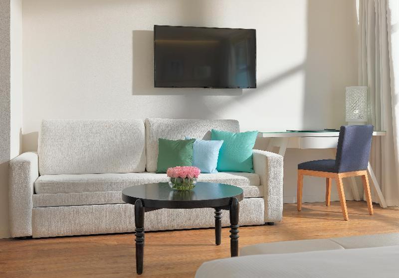 H10 Rubicon Horizons Collection (Adults Only) Hotel Playa Blanca  Cameră foto A room at the hotel