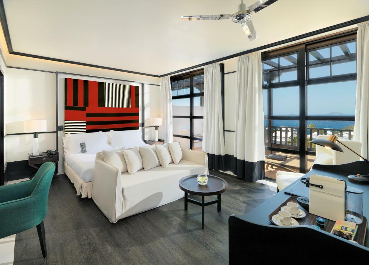 H10 Rubicon Horizons Collection (Adults Only) Hotel Playa Blanca  Exterior foto A room at the hotel
